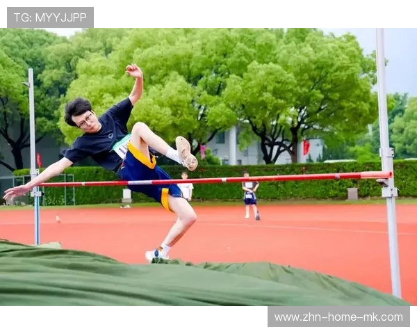 田径投掷项目训练有序进行，多名选手力量增长明显